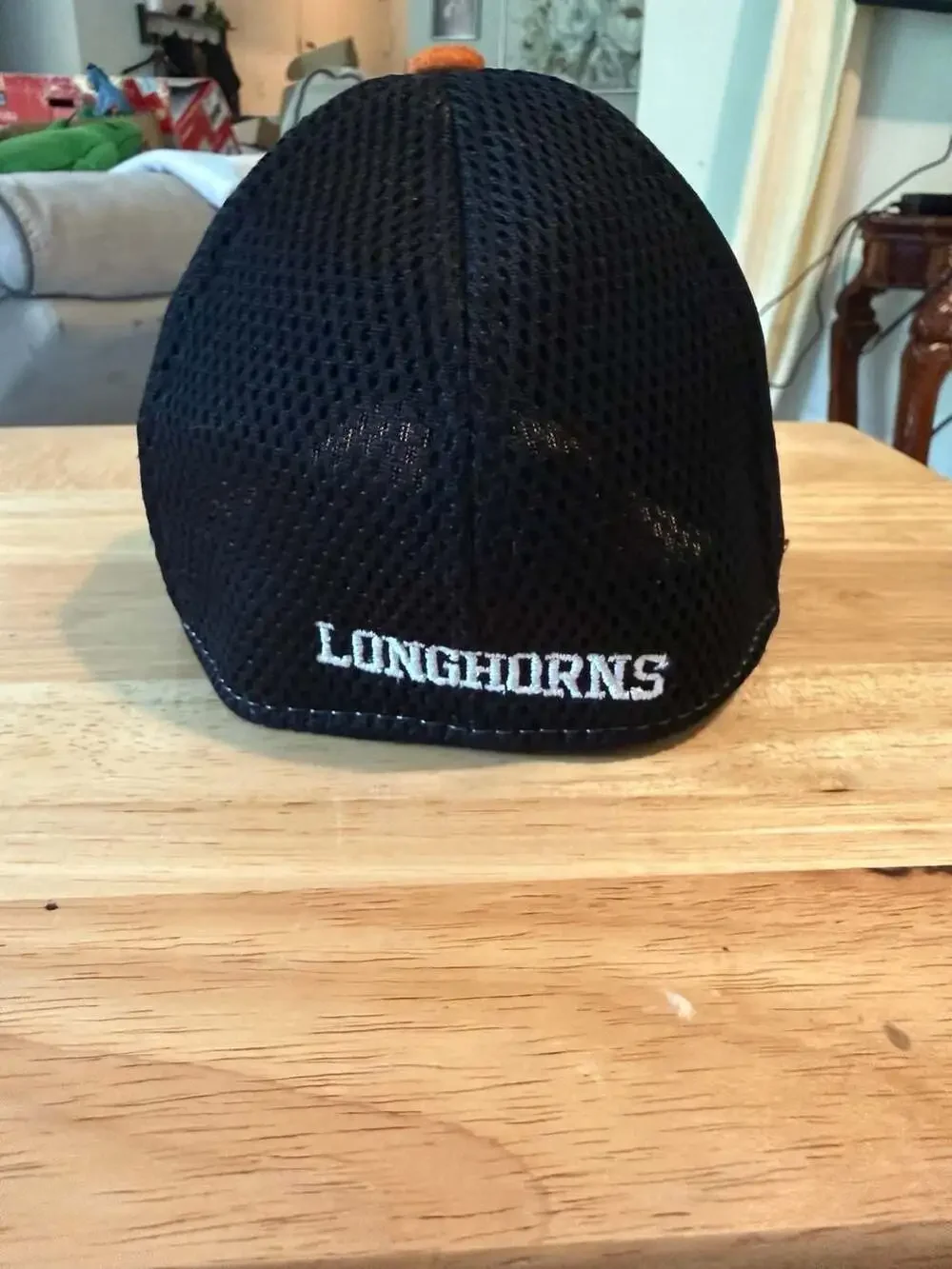 New Era Texas Longhorns 39THIRTY Child/Youth Mesh Trucker Hat